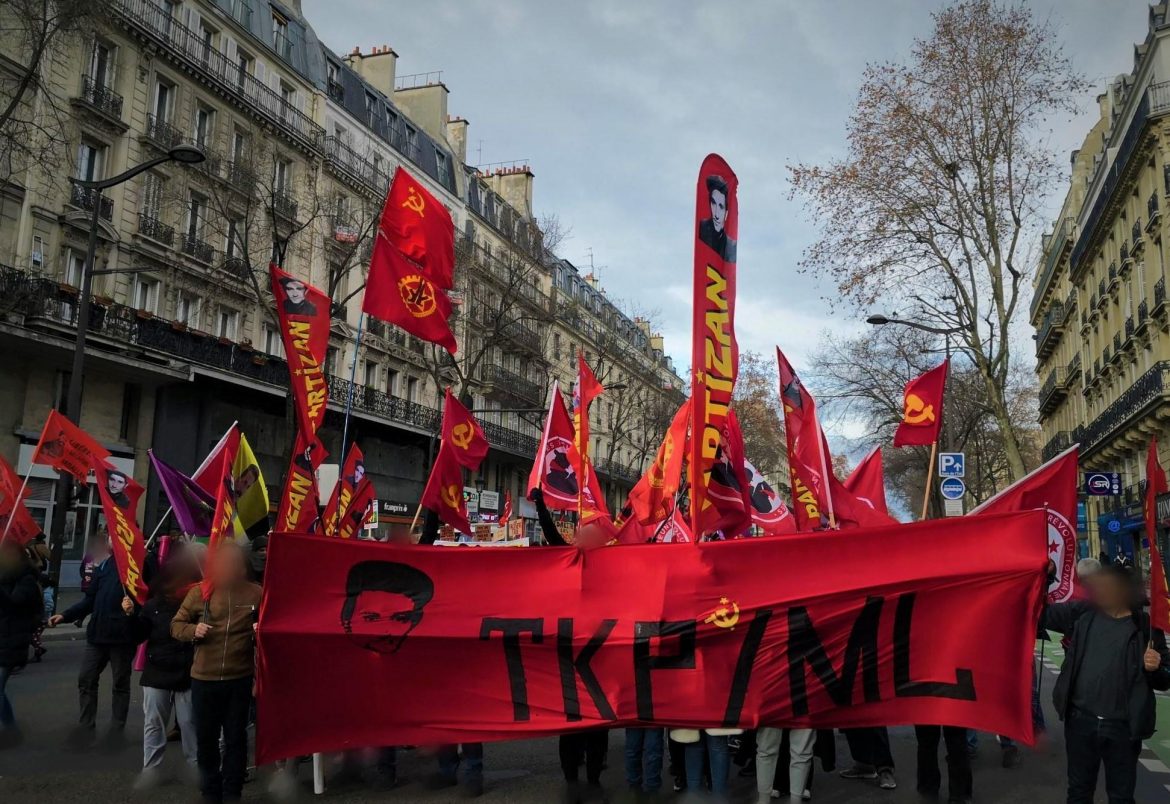 Paris : Grande manifestation pour le Peuple Kurde