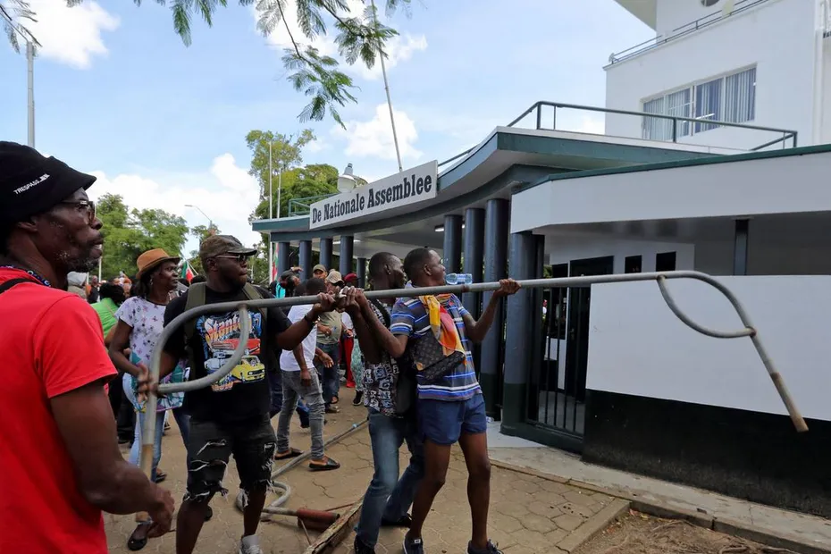 Suriname : les masses en révolte contre l’impérialisme américain