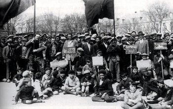 Manifestation de la CGTU à Concarneau en 1929. La CGTU faisait partie de l'Internationale Syndicale Rouge (ISR).